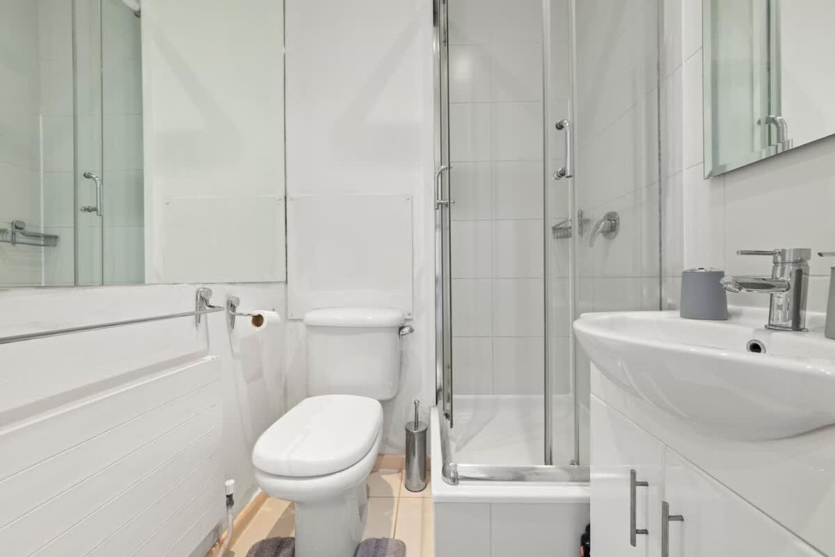 Sg, Classic Knightsbridge Loft Apartment ลอนดอน ภายนอก รูปภาพ